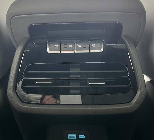 Серый Denza N7, объемом двигателя 0 л и пробегом 1 тыс. км за 45500 $, фото 19 на Automoto.ua