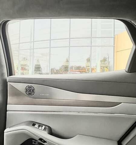 Серый Denza N7, объемом двигателя 0 л и пробегом 1 тыс. км за 45500 $, фото 16 на Automoto.ua