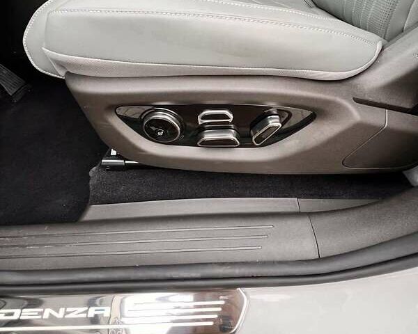 Серый Denza N7, объемом двигателя 0 л и пробегом 1 тыс. км за 45500 $, фото 9 на Automoto.ua