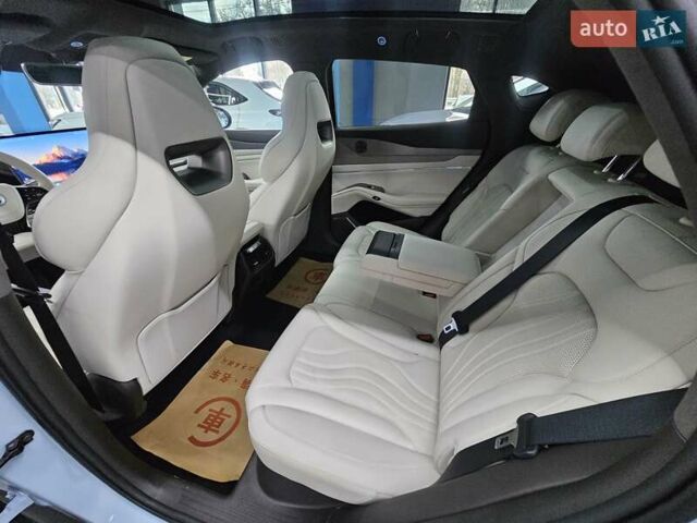 Синий Denza N7, объемом двигателя 0 л и пробегом 3 тыс. км за 36999 $, фото 23 на Automoto.ua