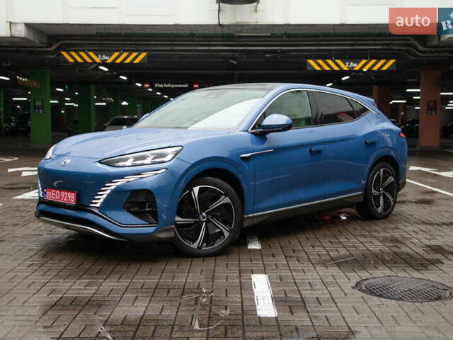 Синий Denza N7, объемом двигателя 0 л и пробегом 5 тыс. км за 38950 $, фото 2 на Automoto.ua