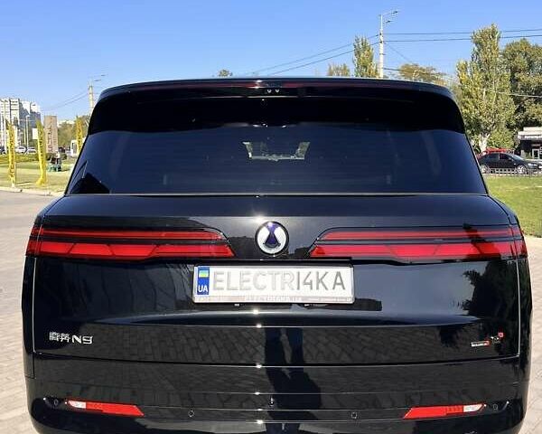 Черный Denza N9, объемом двигателя 0 л и пробегом 1 тыс. км за 92900 $, фото 1 на Automoto.ua