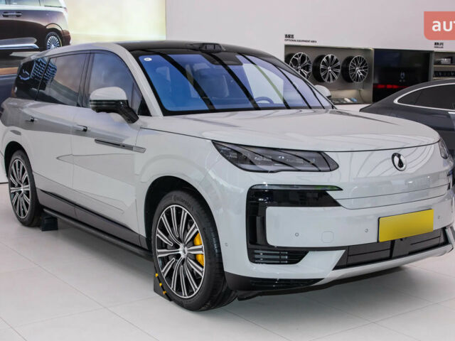 Denza N9, объемом двигателя 2 л и пробегом 0 тыс. км за 76850 $, фото 2 на Automoto.ua