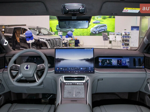 Denza N9, об'ємом двигуна 2 л та пробігом 0 тис. км за 76850 $, фото 18 на Automoto.ua