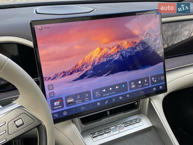 Фиолетовый Denza Z9, объемом двигателя 0 л и пробегом 1 тыс. км за 62500 $, фото 25 на Automoto.ua