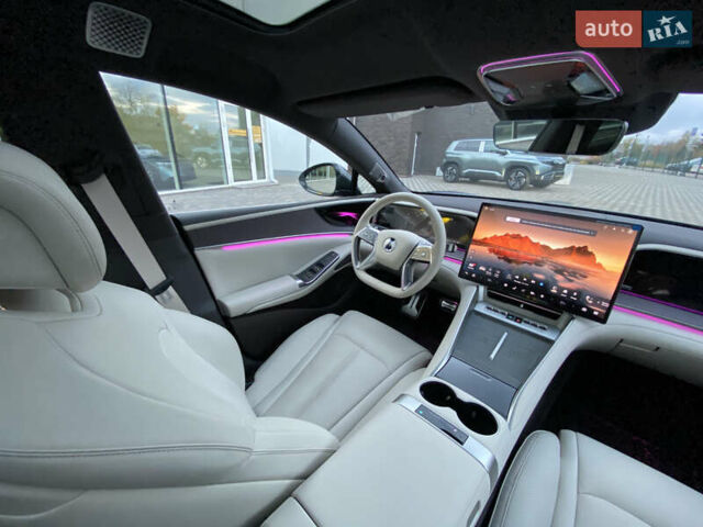 Фиолетовый Denza Z9, объемом двигателя 0 л и пробегом 1 тыс. км за 62500 $, фото 19 на Automoto.ua