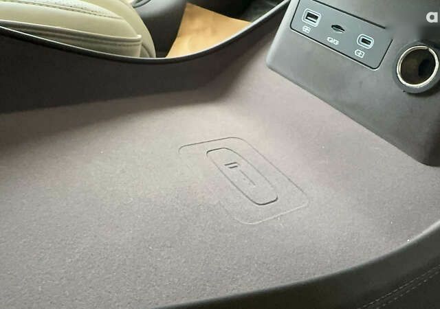 Denza Z9, об'ємом двигуна 2 л та пробігом 2 тис. км за 56500 $, фото 13 на Automoto.ua