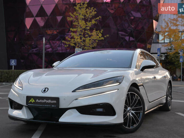 Белый Denza Z9 GT, объемом двигателя 0 л и пробегом 11 тыс. км за 62000 $, фото 1 на Automoto.ua