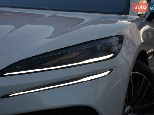 Белый Denza Z9 GT, объемом двигателя 0 л и пробегом 11 тыс. км за 62000 $, фото 5 на Automoto.ua