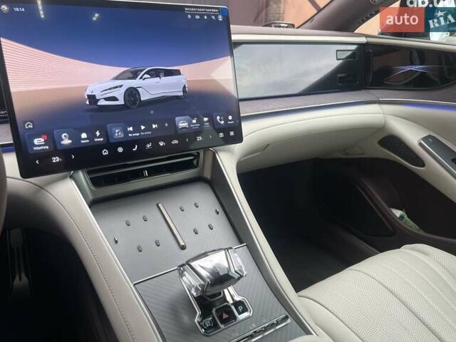 Белый Denza Z9 GT, объемом двигателя 0 л и пробегом 10 тыс. км за 58000 $, фото 5 на Automoto.ua