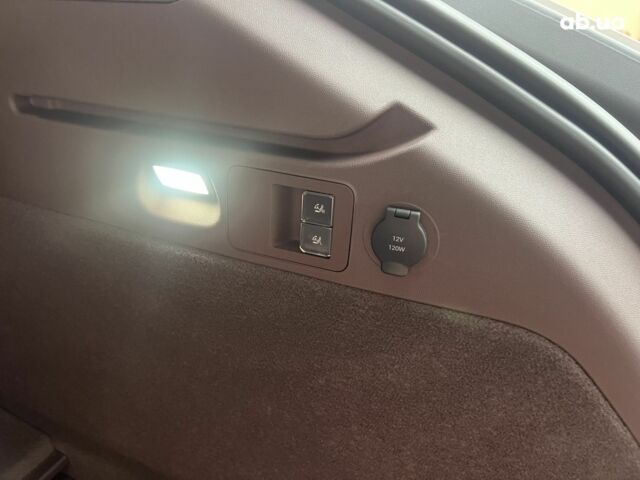 Белый Denza Z9 GT, объемом двигателя 0 л и пробегом 10 тыс. км за 58000 $, фото 17 на Automoto.ua