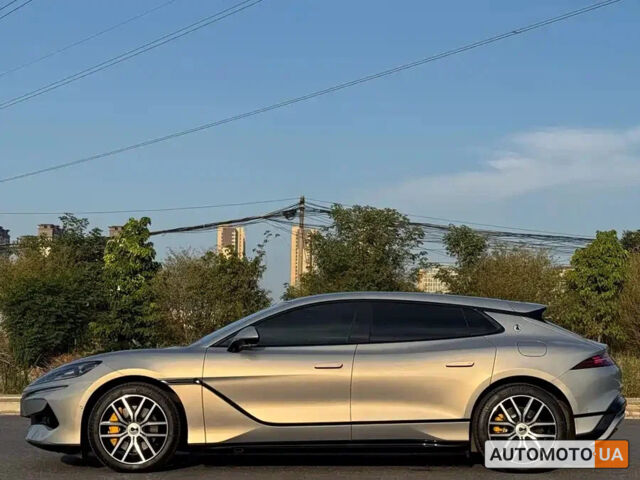 Серый Denza Z9 GT, объемом двигателя 0 л и пробегом 1 тыс. км за 53500 $, фото 5 на Automoto.ua