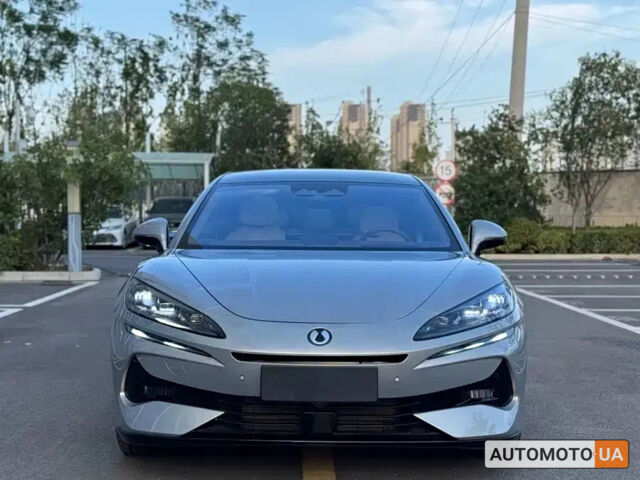 Серый Denza Z9 GT, объемом двигателя 0 л и пробегом 1 тыс. км за 53500 $, фото 2 на Automoto.ua