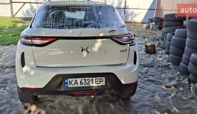 Белый DS 3 Crossback, объемом двигателя 1.2 л и пробегом 20 тыс. км за 2500 $, фото 5 на Automoto.ua