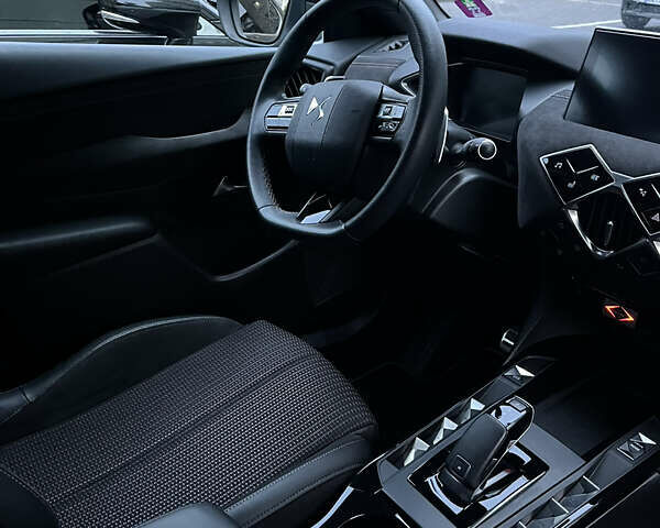 Білий DS 3 Crossback, об'ємом двигуна 1.5 л та пробігом 110 тис. км за 21900 $, фото 1 на Automoto.ua