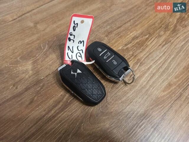 Білий DS 3 Crossback, об'ємом двигуна 0 л та пробігом 114 тис. км за 14900 $, фото 84 на Automoto.ua