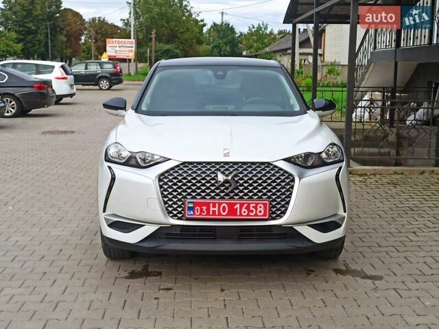 Белый DS 3 Crossback, объемом двигателя 0 л и пробегом 114 тыс. км за 14750 $, фото 31 на Automoto.ua