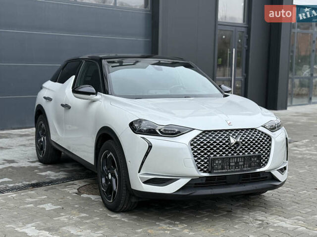 Белый DS 3 Crossback, объемом двигателя 0 л и пробегом 96 тыс. км за 16700 $, фото 2 на Automoto.ua