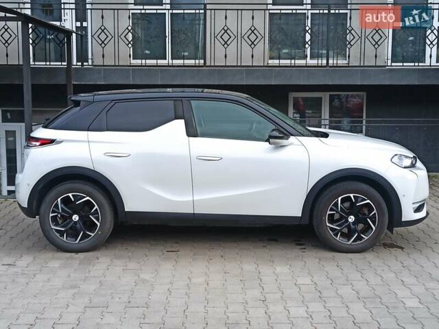 Белый DS 3 Crossback, объемом двигателя 0 л и пробегом 114 тыс. км за 14750 $, фото 22 на Automoto.ua