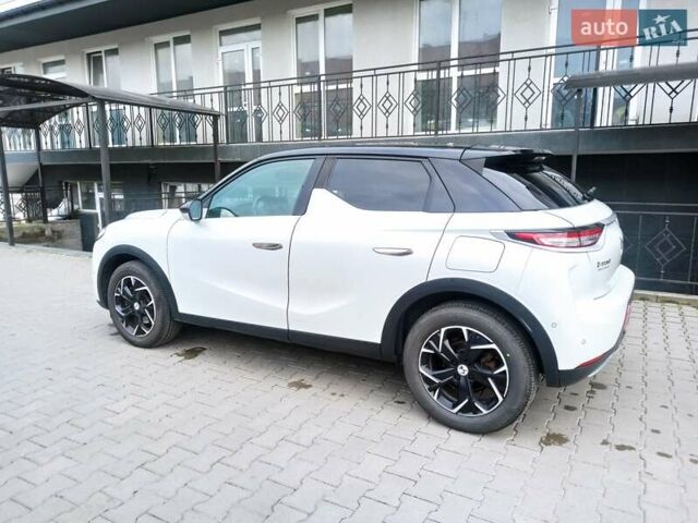 Белый DS 3 Crossback, объемом двигателя 0 л и пробегом 114 тыс. км за 14750 $, фото 10 на Automoto.ua