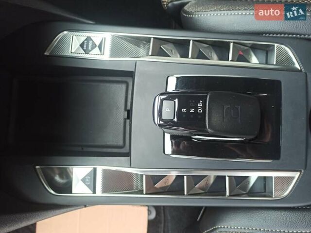Білий DS 3 Crossback, об'ємом двигуна 0 л та пробігом 114 тис. км за 14900 $, фото 47 на Automoto.ua