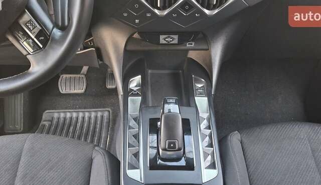 Белый DS 3 Crossback, объемом двигателя 1.2 л и пробегом 20 тыс. км за 2500 $, фото 8 на Automoto.ua