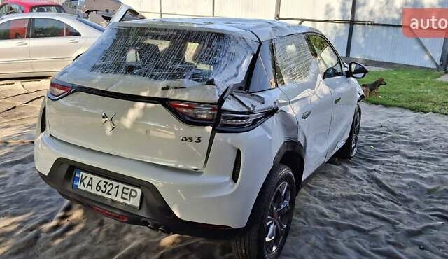 Белый DS 3 Crossback, объемом двигателя 1.2 л и пробегом 20 тыс. км за 2500 $, фото 6 на Automoto.ua