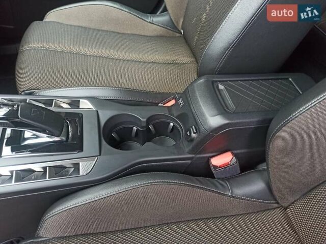 Белый DS 3 Crossback, объемом двигателя 0 л и пробегом 114 тыс. км за 14750 $, фото 59 на Automoto.ua