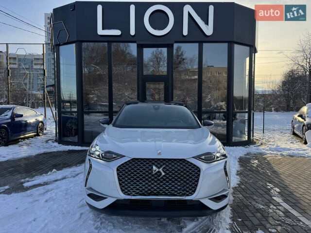 Белый DS 3 Crossback, объемом двигателя 0 л и пробегом 24 тыс. км за 17499 $, фото 1 на Automoto.ua