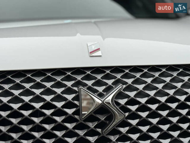 Білий DS 3 Crossback, об'ємом двигуна 0 л та пробігом 71 тис. км за 14900 $, фото 41 на Automoto.ua