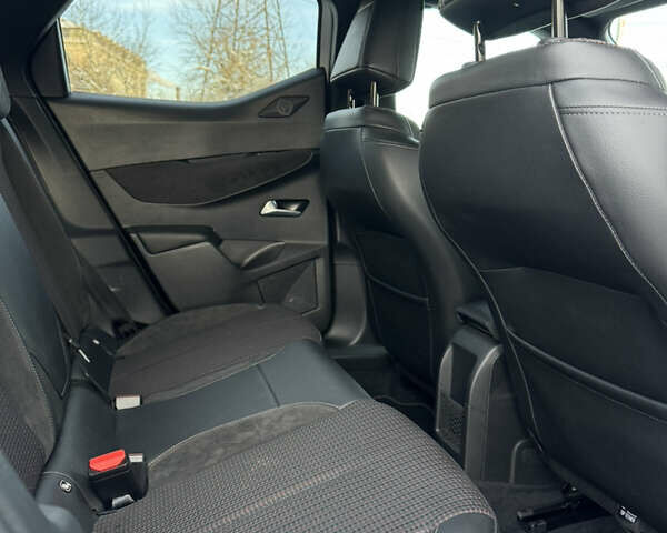 Белый DS 3 Crossback, объемом двигателя 0 л и пробегом 24 тыс. км за 17499 $, фото 19 на Automoto.ua
