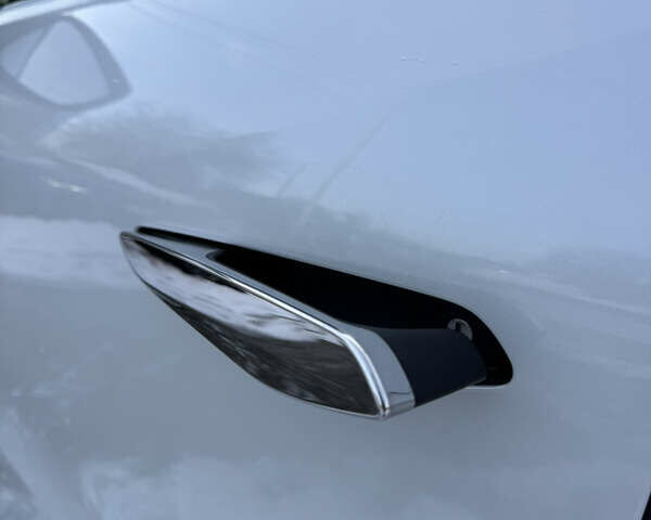 Белый DS 3 Crossback, объемом двигателя 0 л и пробегом 24 тыс. км за 17499 $, фото 21 на Automoto.ua