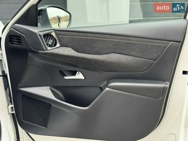 Білий DS 3 Crossback, об'ємом двигуна 0 л та пробігом 71 тис. км за 14900 $, фото 85 на Automoto.ua