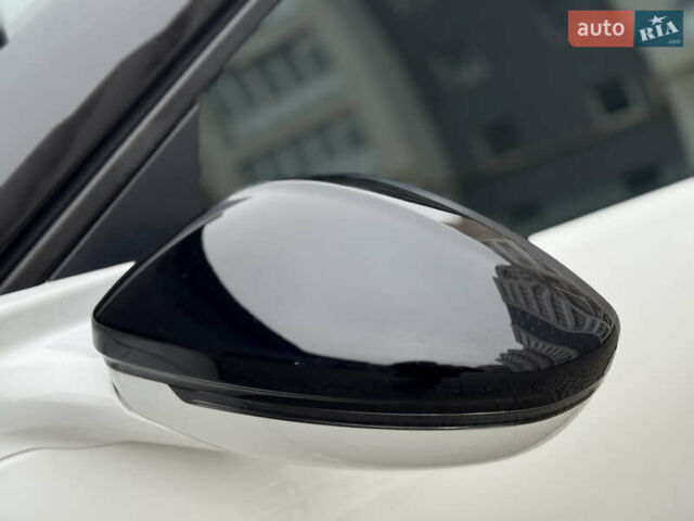 Білий DS 3 Crossback, об'ємом двигуна 0 л та пробігом 71 тис. км за 14900 $, фото 47 на Automoto.ua