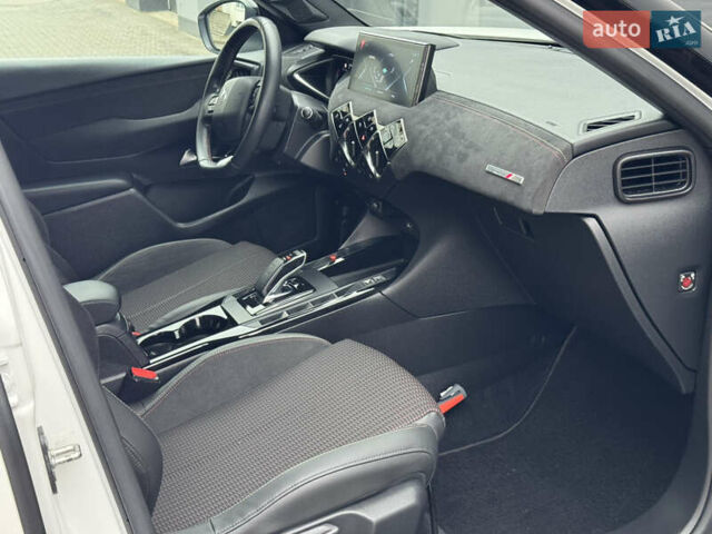 Білий DS 3 Crossback, об'ємом двигуна 0 л та пробігом 71 тис. км за 14900 $, фото 80 на Automoto.ua