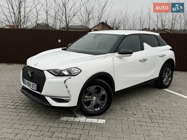 Белый DS 3 Crossback, объемом двигателя 0 л и пробегом 76 тыс. км за 16200 $, фото 2 на Automoto.ua