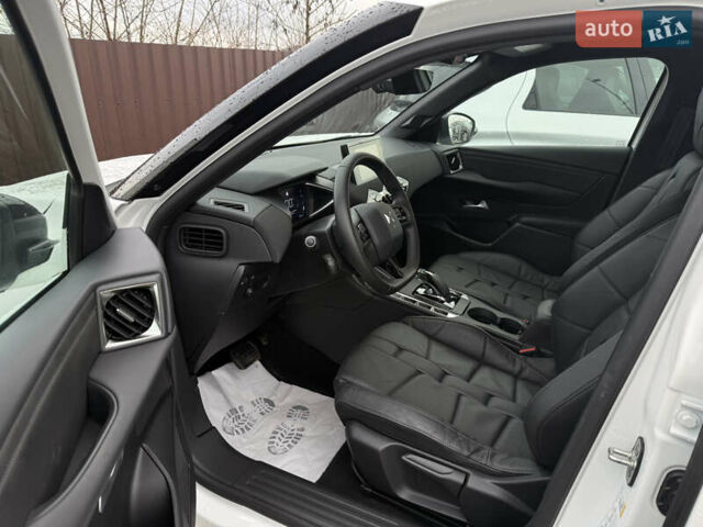 Белый DS 3 Crossback, объемом двигателя 0 л и пробегом 76 тыс. км за 16200 $, фото 12 на Automoto.ua