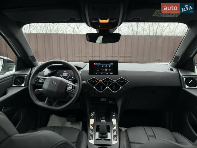 Белый DS 3 Crossback, объемом двигателя 0 л и пробегом 76 тыс. км за 16200 $, фото 22 на Automoto.ua