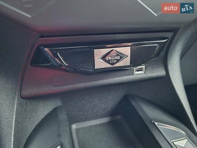 Білий DS 3 Crossback, об'ємом двигуна 0 л та пробігом 92 тис. км за 16200 $, фото 35 на Automoto.ua