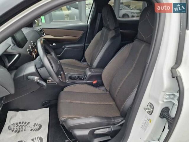 Білий DS 3 Crossback, об'ємом двигуна 0 л та пробігом 92 тис. км за 16200 $, фото 22 на Automoto.ua