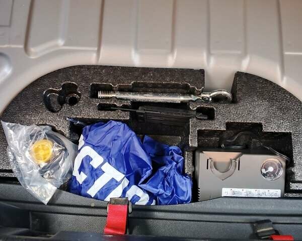 Бежевый DS 3 Crossback, объемом двигателя 0 л и пробегом 52 тыс. км за 18400 $, фото 35 на Automoto.ua