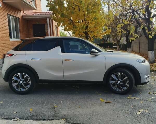Бежевый DS 3 Crossback, объемом двигателя 0 л и пробегом 52 тыс. км за 18400 $, фото 2 на Automoto.ua