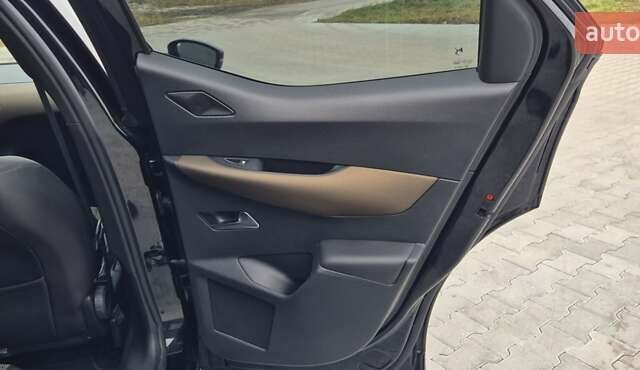 Чорний DS 3 Crossback, об'ємом двигуна 0 л та пробігом 104 тис. км за 14800 $, фото 15 на Automoto.ua