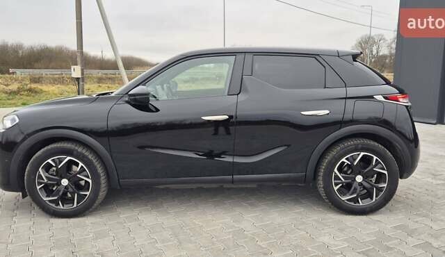Чорний DS 3 Crossback, об'ємом двигуна 0 л та пробігом 104 тис. км за 14800 $, фото 9 на Automoto.ua
