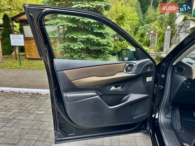 Черный DS 3 Crossback, объемом двигателя 0 л и пробегом 69 тыс. км за 15250 $, фото 74 на Automoto.ua