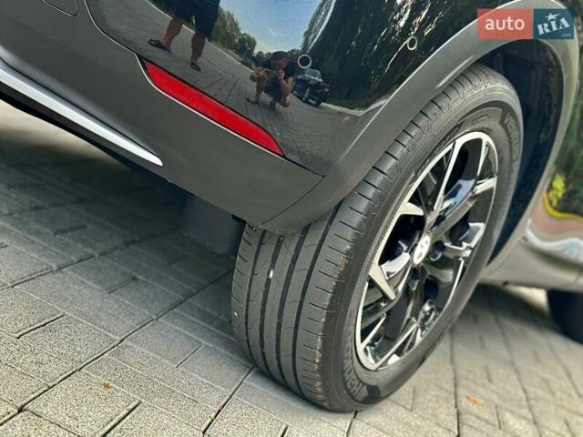 Черный DS 3 Crossback, объемом двигателя 0 л и пробегом 69 тыс. км за 15250 $, фото 72 на Automoto.ua