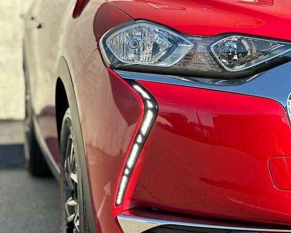 Красный DS 3 Crossback, объемом двигателя 1.2 л и пробегом 7 тыс. км за 19900 $, фото 6 на Automoto.ua