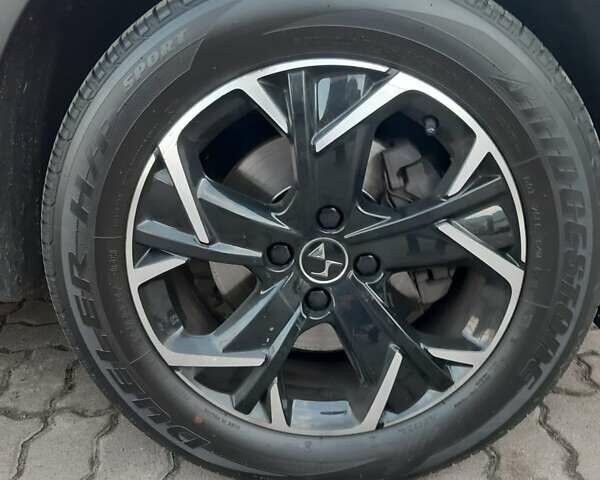 Красный DS 3 Crossback, объемом двигателя 1.2 л и пробегом 57 тыс. км за 19100 $, фото 7 на Automoto.ua