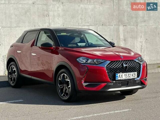 Красный DS 3 Crossback, объемом двигателя 1.2 л и пробегом 7 тыс. км за 19900 $, фото 5 на Automoto.ua