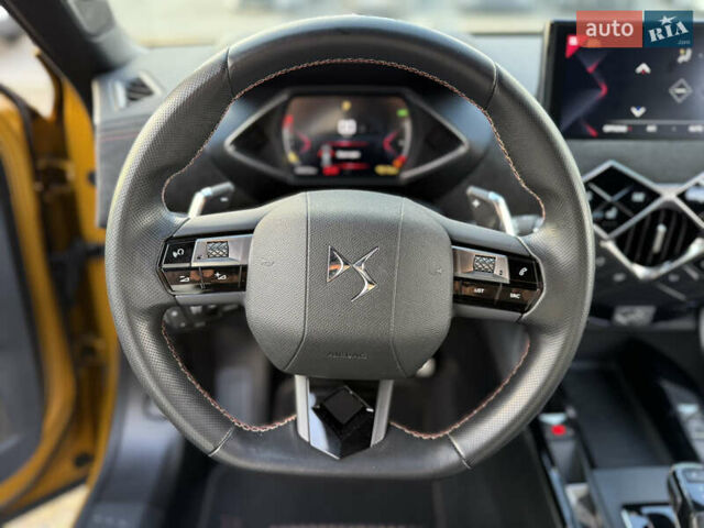 Желтый DS 3 Crossback, объемом двигателя 1.5 л и пробегом 47 тыс. км за 23990 $, фото 38 на Automoto.ua